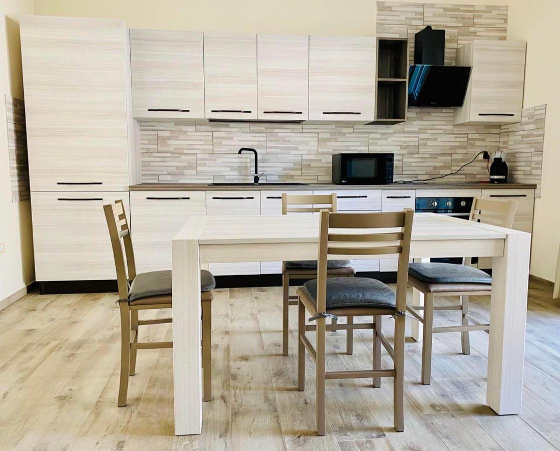 Nuova Residenza Dei 7 Pini A Pochi Passi Dal Mare Appartement Porto Pino Buitenkant foto